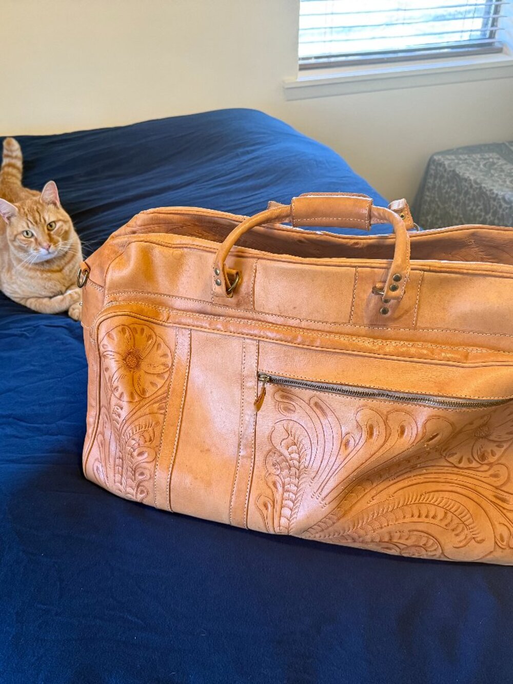 Vintage 1994 Hand-Tooled Mexican/Western Leather Weekender/Duffel Bag